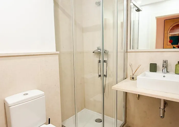 Luxury 2Br Apartment Near Marbella & Puerto Banus Pool, Padel, Parking