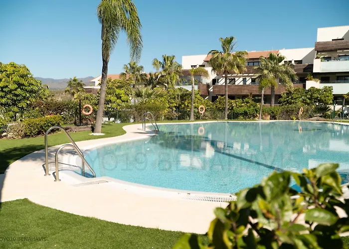 Luxury 2Br Apartment Near Marbella & Puerto Banus Pool, Padel, Parking