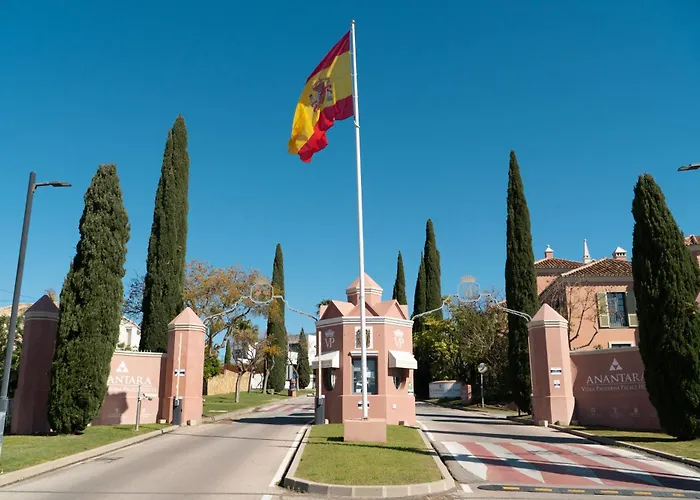 Luxury 2Br Apartment Near Marbella & Puerto Banus Pool, Padel, Parking *