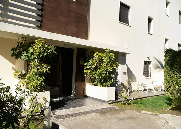 Luxury 2Br Apartment Near Marbella & Puerto Banus Pool, Padel, Parking 아파트 *