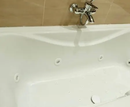 Alegria De Vivir Exclusiv 2 Bedroom Pool, Parking, Wifi, Netflix, Padel And